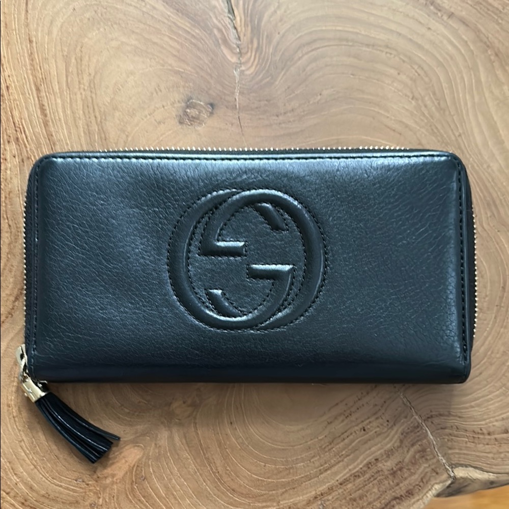 Gucci Black Leather Wallet